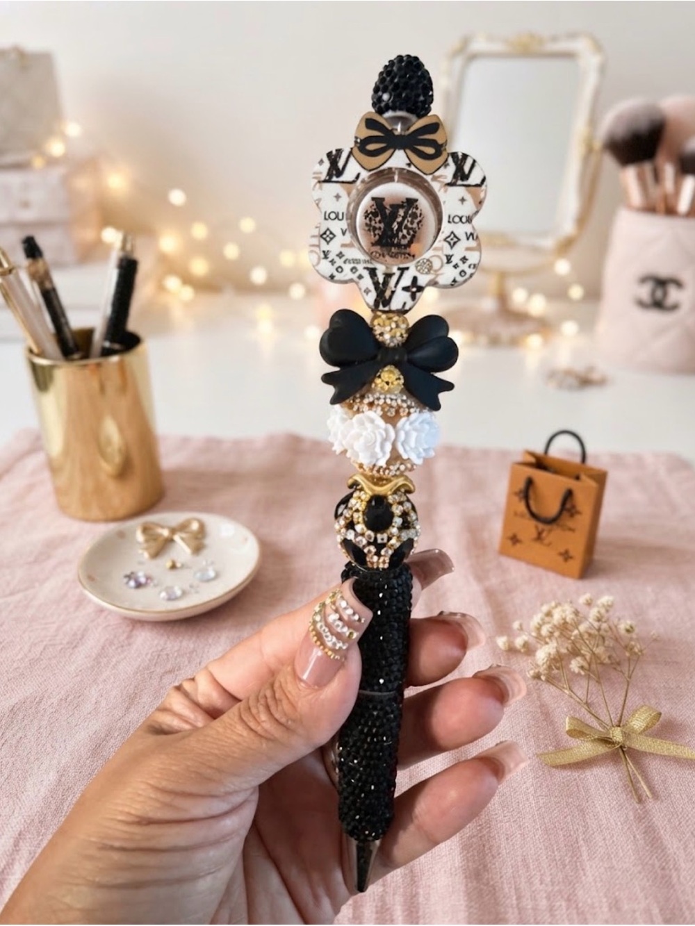 Luxury-Inspired Black and Gold Decorative Pen with Floral Charm